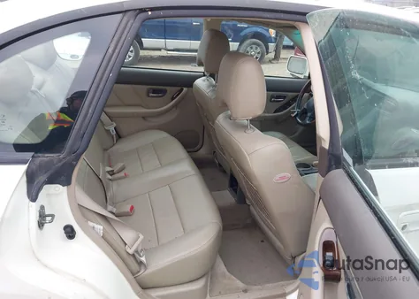 2002 Subaru Outback z USA, uszkodzony, nr VIN 4S3BE896X27215413